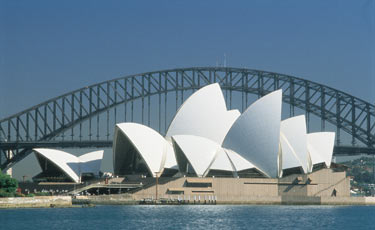 Sydney-Opera-House-and-the- (1)